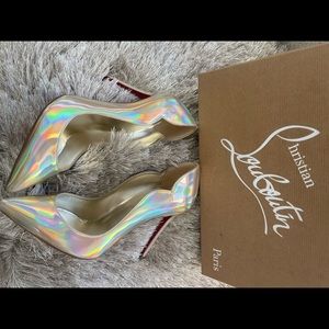 Christian Louboutin Gold Hot Chick 100 Patent Laser Stiletto Heel 38.5 Pumps